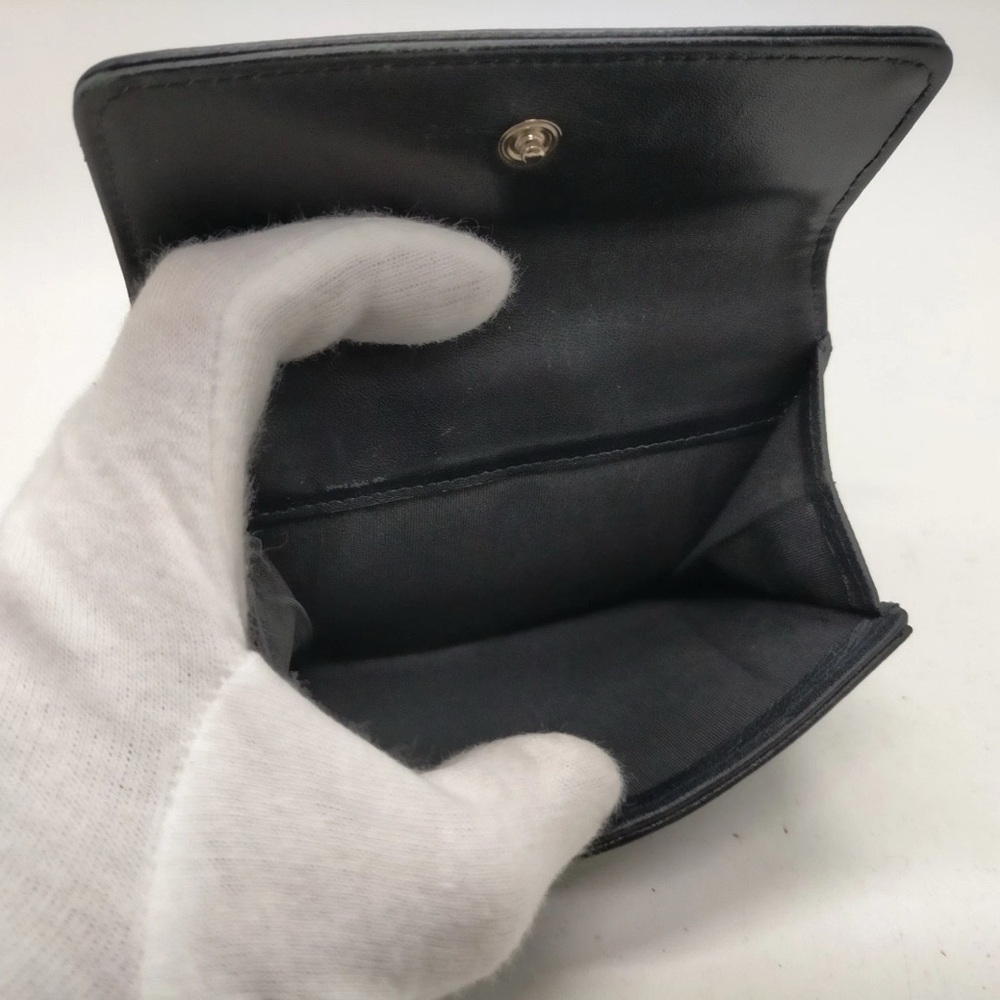 CHANEL Black Caviar Skin Leather Wallet - Picture 6 of 9